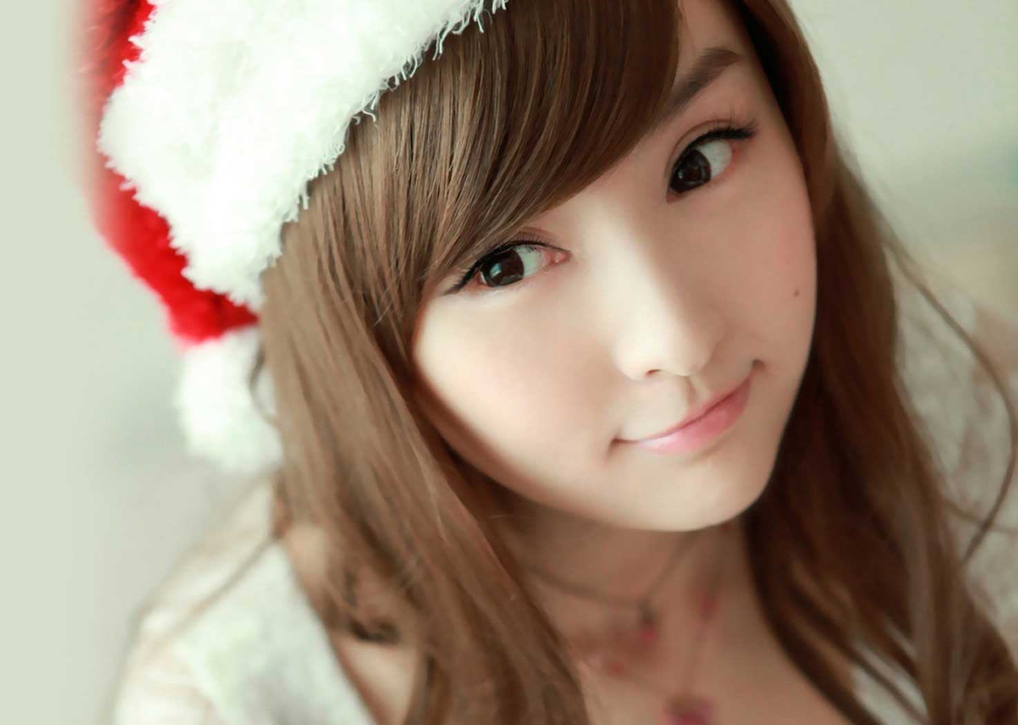 Cute Girl Christmas HD Wallpaper