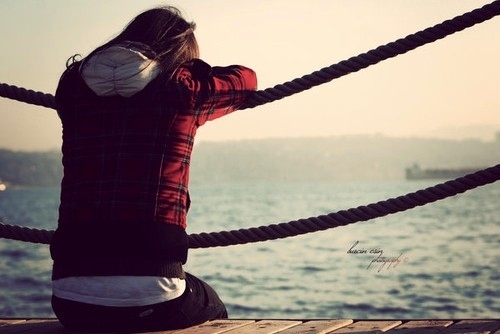 Sad Alone Girl Love Wallpaper and Profile Pictures DP (6)