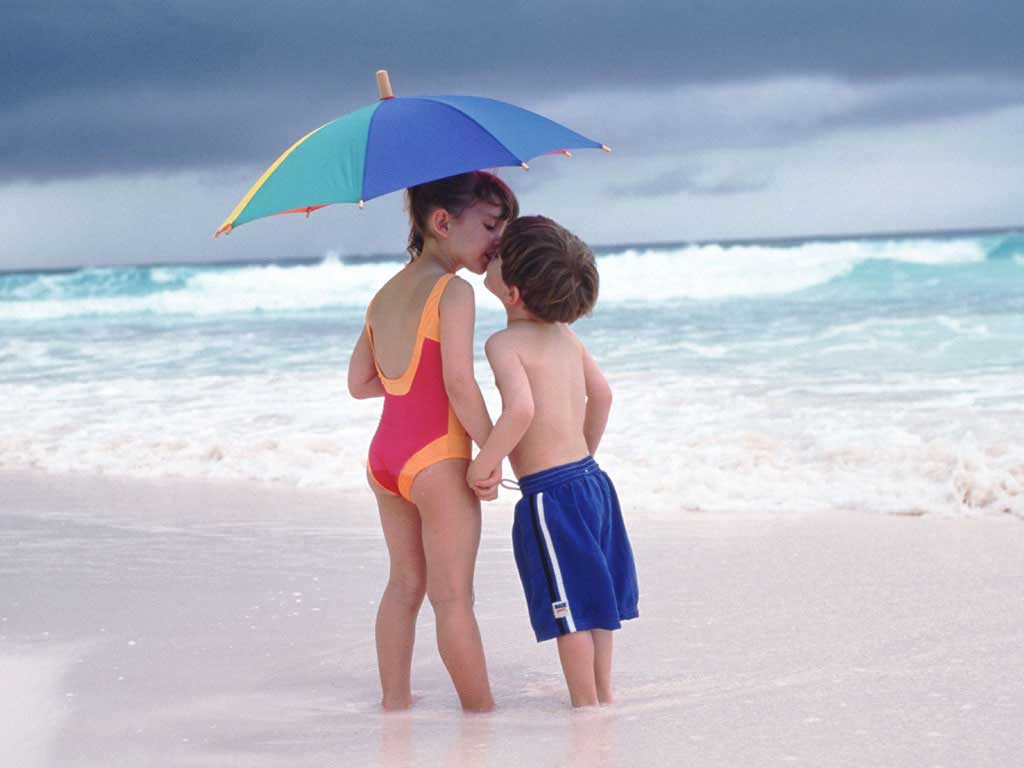 Happy Kiss Day 2022 HD Wallpapers