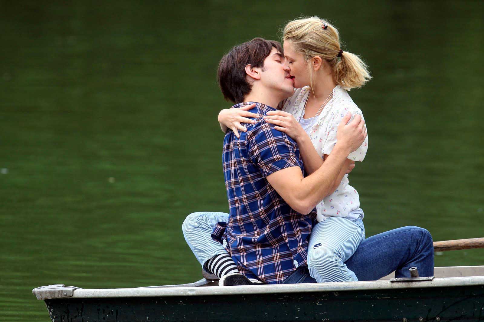 Happy Kiss Day 2023 HD Wallpapers - Freshmorningquotes Happy Kiss Day 2023 HD Wallpapers - Freshmorningquotes
